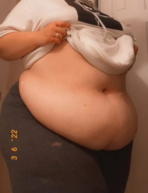 I’ve grown so much. Anyone wanna reward me with a pizza? 😇🥰