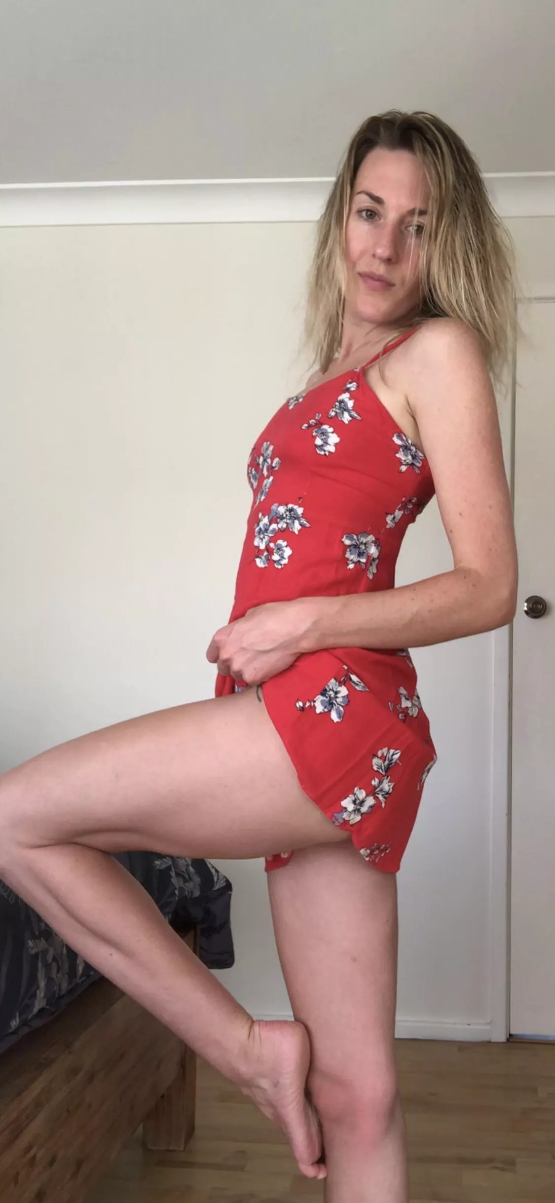 I’ve never considered red to be “my color”…what do you think? 🥰