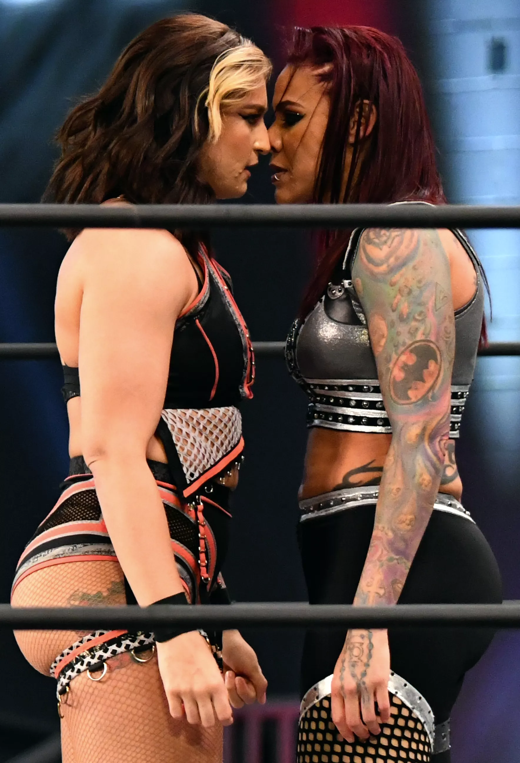 Jamie Hayter + Mercedes 🍑🍑