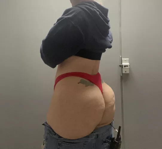 Join me in the bathroom.