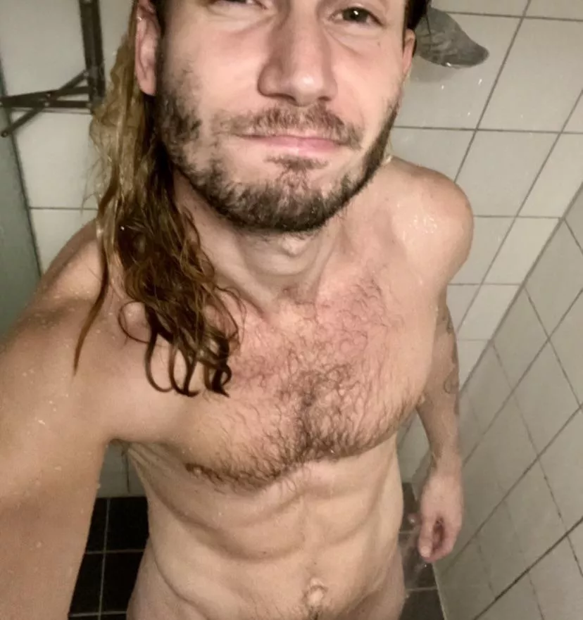 Join me, the water is warm 🥵