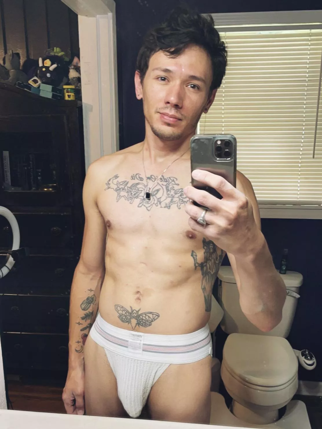 Just a quick pre-shower bathroom selfie. Happy Pride ❤️🧡💛💚💙💜