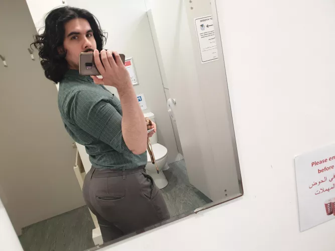 just at work! get me outtt