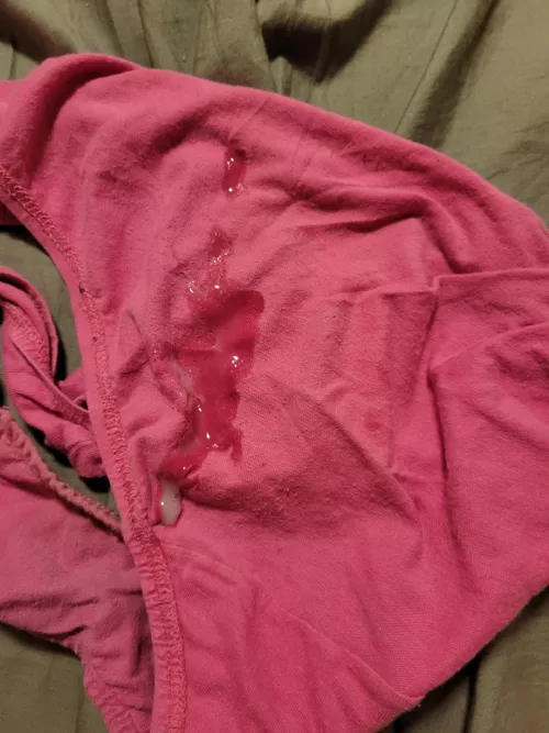 just came in wifes huge panties