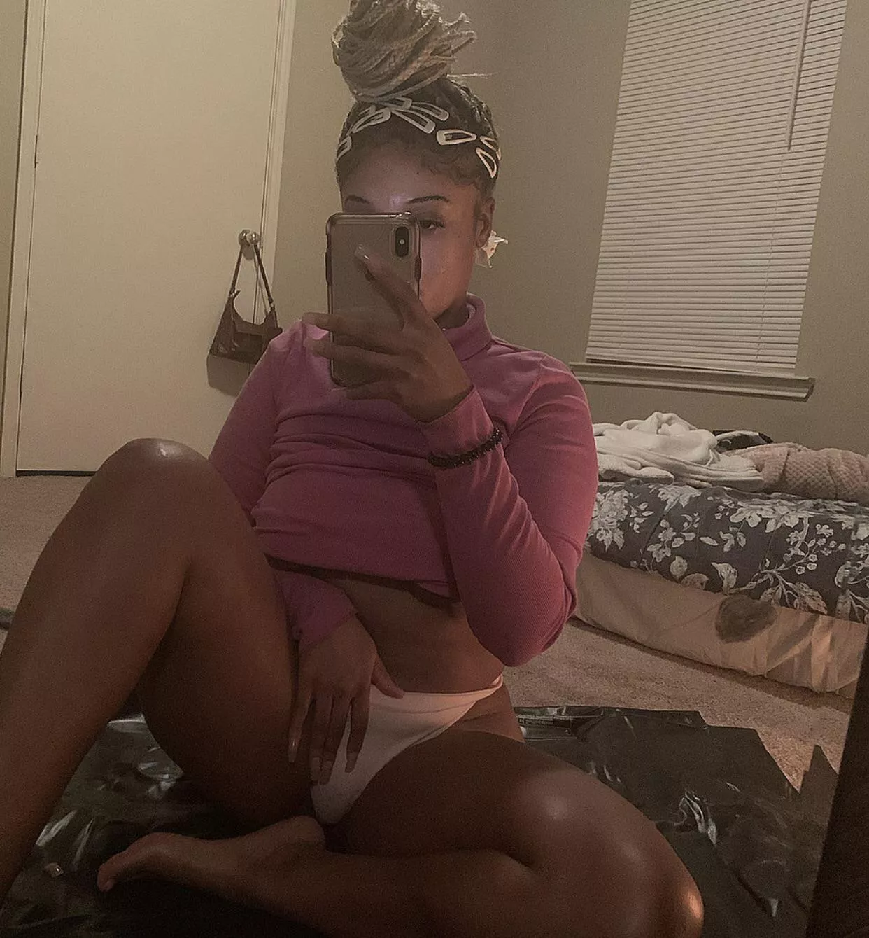 just doing mommy duties today and lounging around in my cheap n***** panties 🥰 KIK// FineAssSub