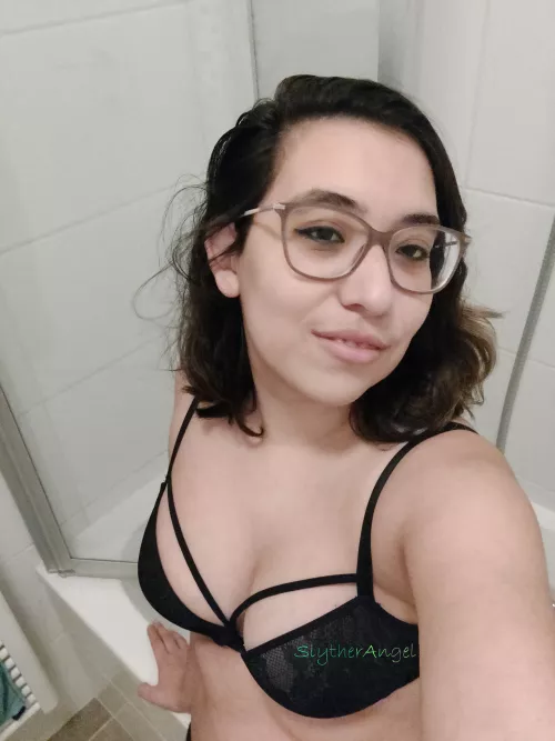 Just enjoy everything I see, cause without them I'm blind 😂🙈 enjoy the view 💋