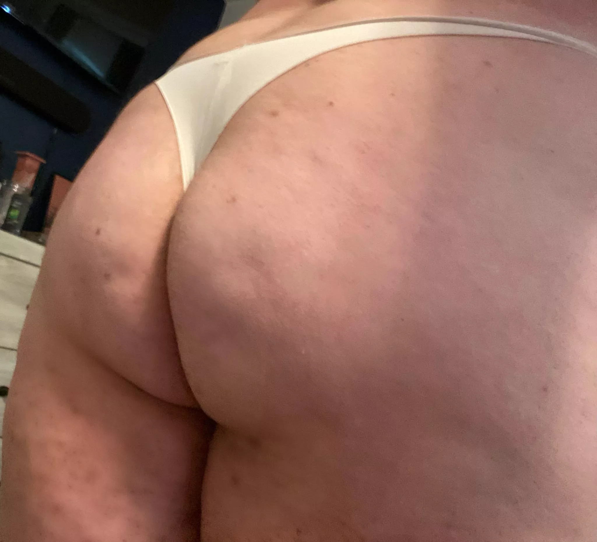 Just fulfilling your pawg fantasies today is all:)
