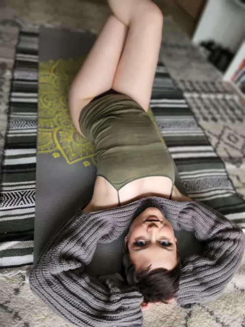 just getting a good stretch in ;) [oc][f]