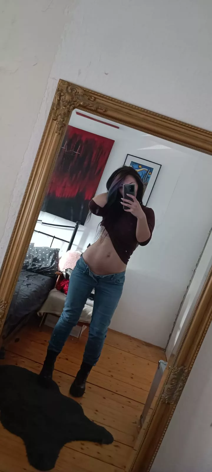 Just got home from work. What's up with you? Just got home from work. What's up with you?