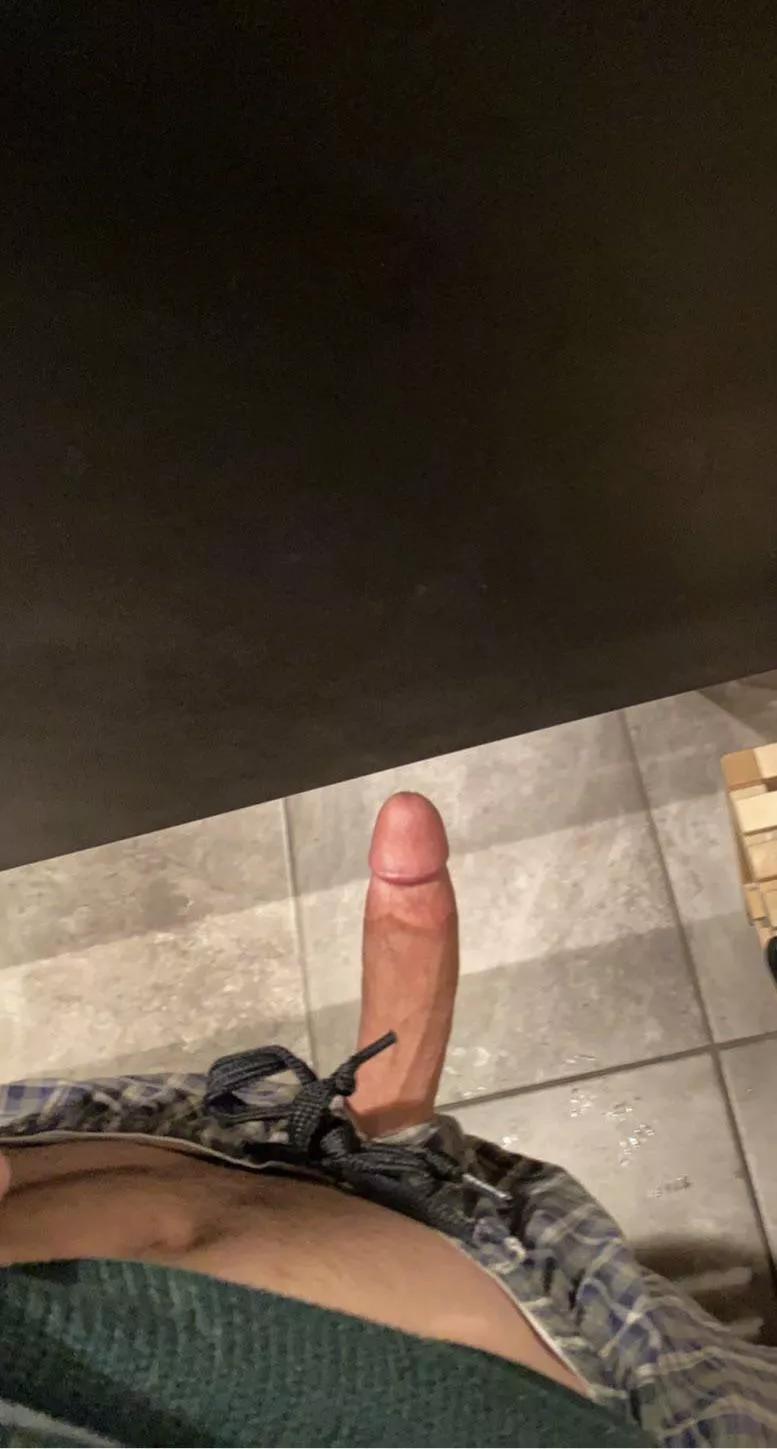 just got out the gym, would you suck me off?