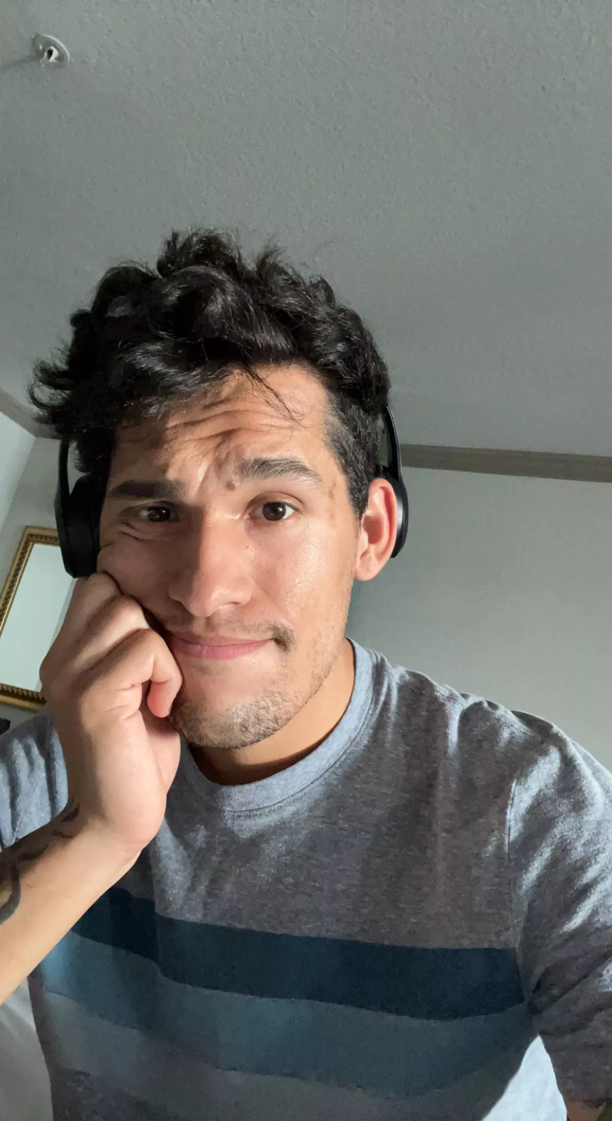 Just moved to Oregon and wanting to set up my pc but need wifi ๐ฉ Just moved to Oregon and wanting to set up my pc but need wifi ๐ฉ