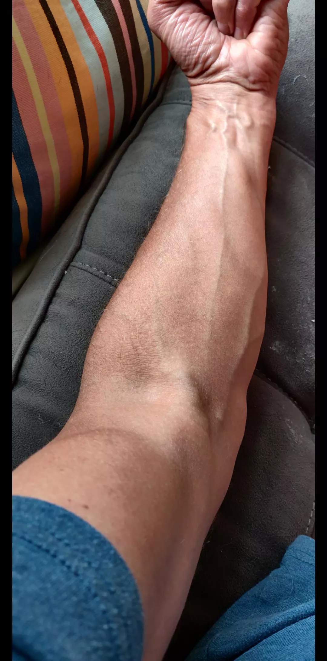 Just my forearm 🙂