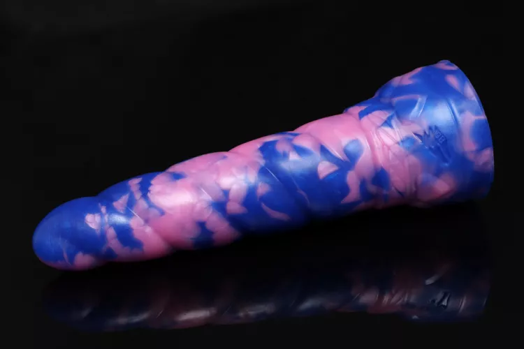 Just picked up my second BD it's a S/M mystic in a really cool color combo!