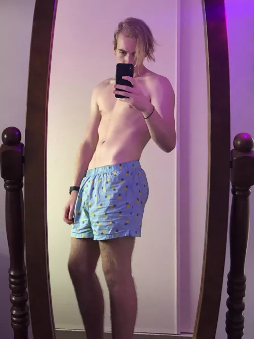 Just turned 18, wanna see more?