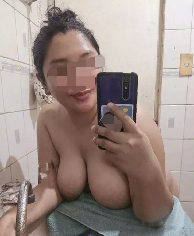 kailangan ng Monday motivation to function huhu [f]