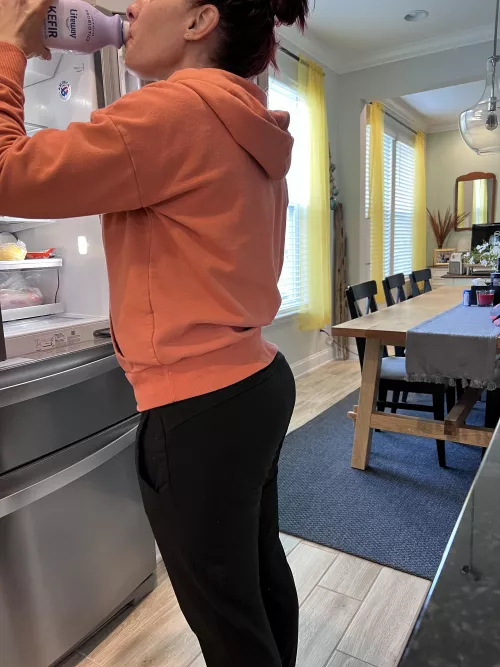 Kefir after a run. How’s my “shelf” looking?