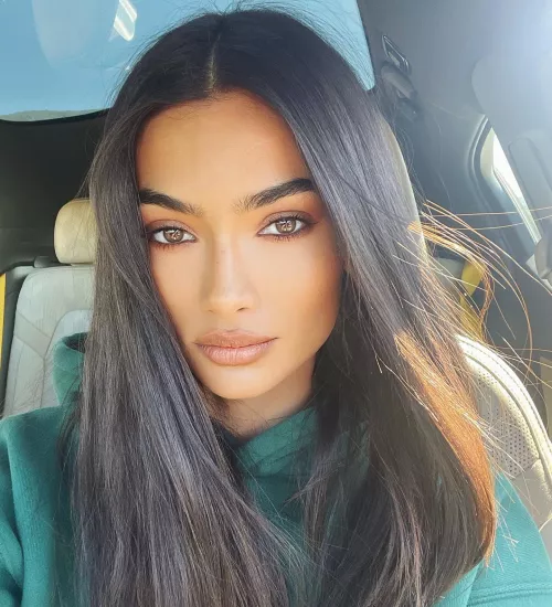 Kelly Gale