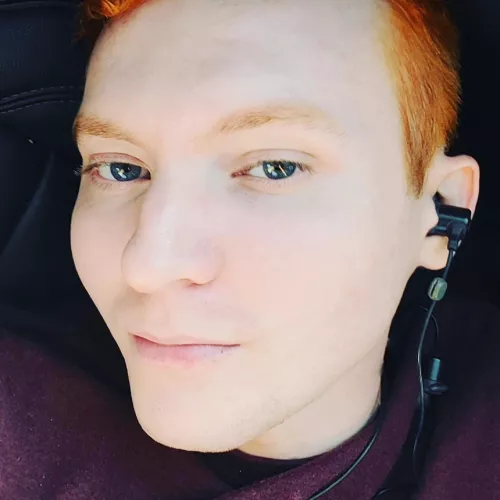 Kinda bored on a long car ride. I forgot my switch 😫