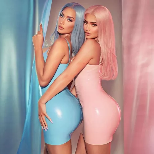 Kylie x Stassie.