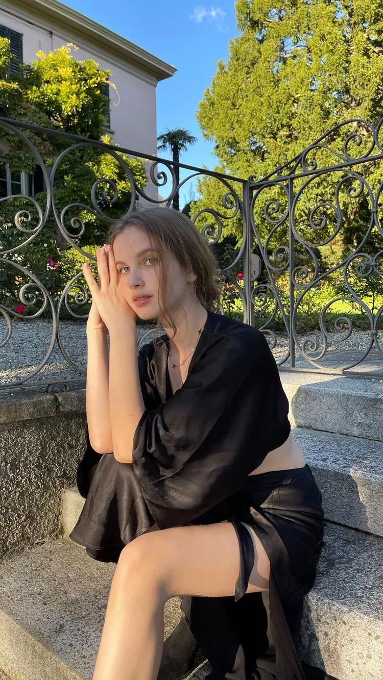 lady in black lady in black