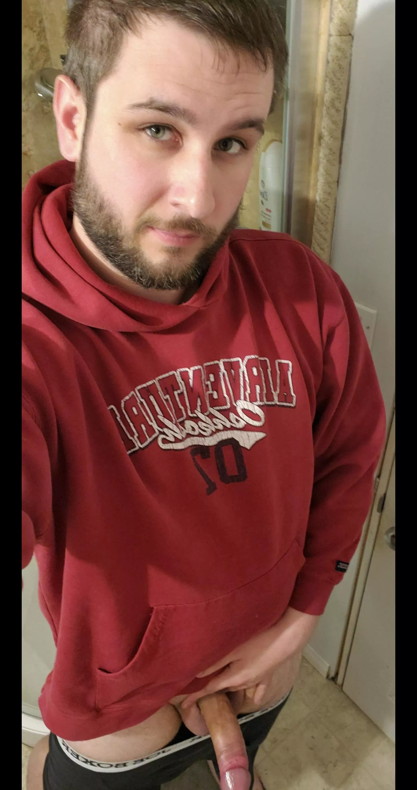 Late night cock and tongue looking for home. Apply on location Late night cock and tongue looking for home. Apply on location