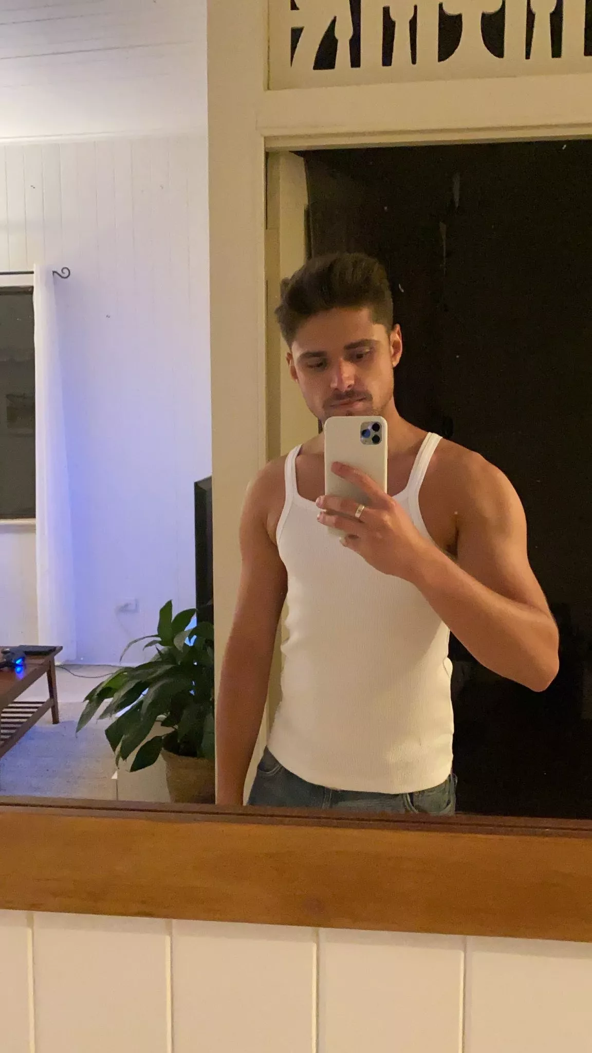 Late night gym sessions are slowly paying off Late night gym sessions are slowly paying off