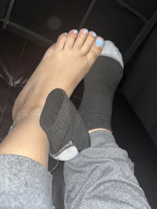 Late night , loving my anklet 🥰✨