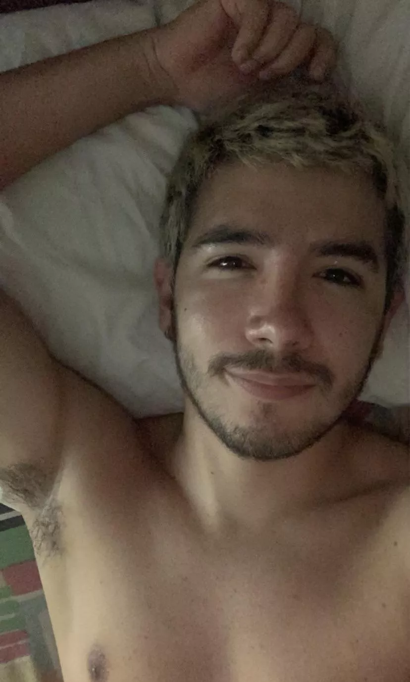 Latin boy here 🙋🏻‍♂️