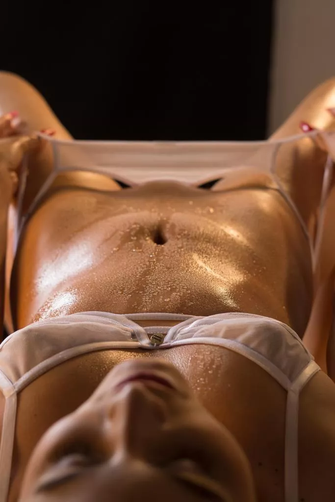 Latina and body olied🥰