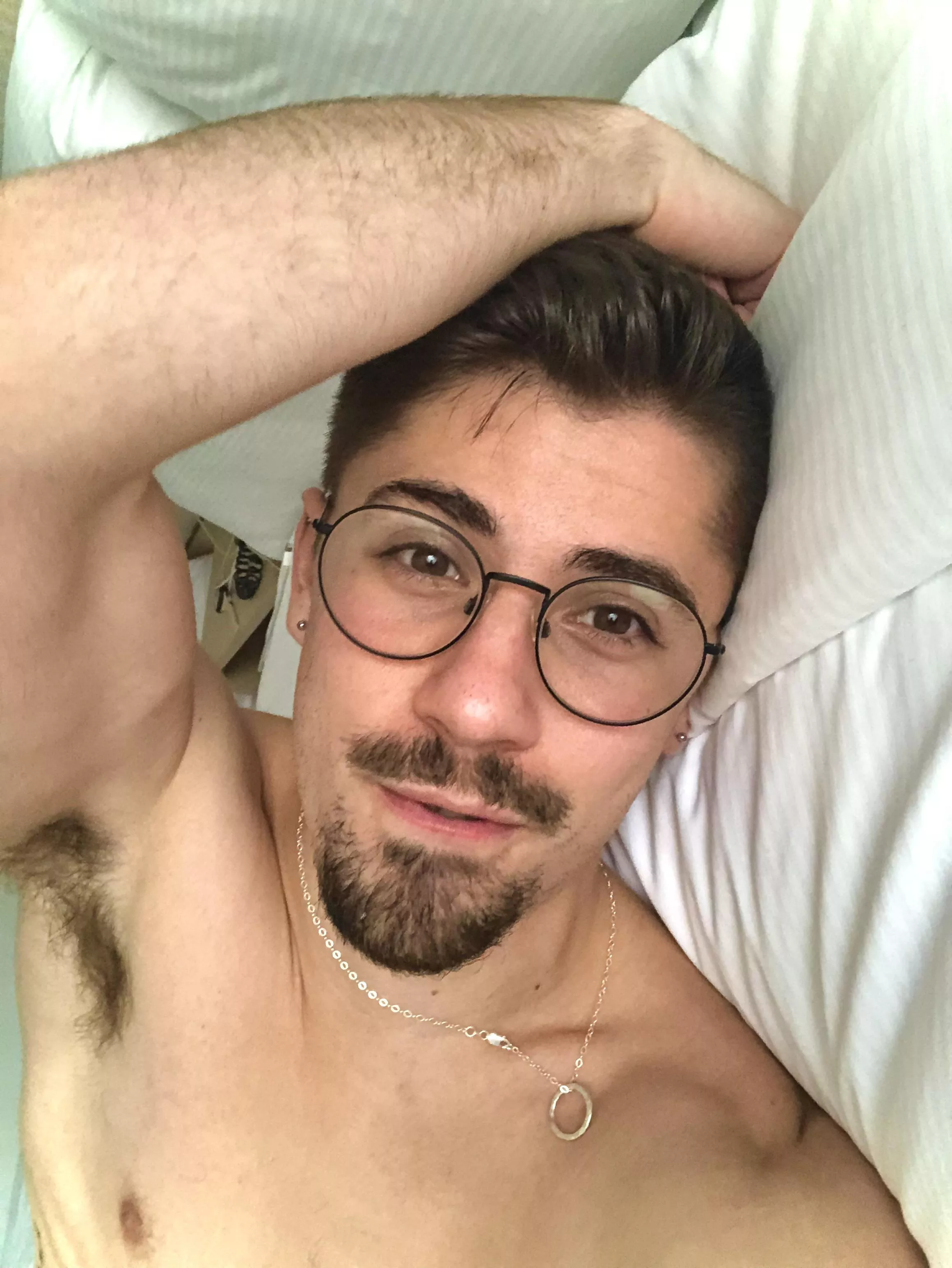 Lay around with me (24 years old)