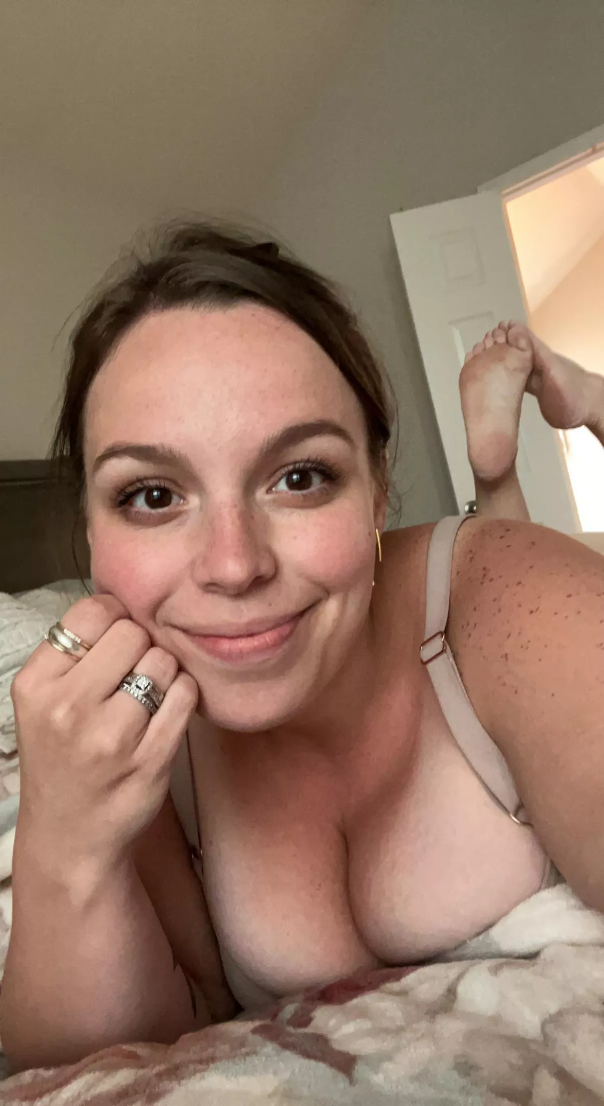 Left or right? ♥️