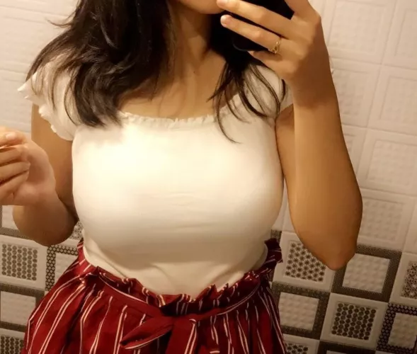 Let it rain over me 💦👅