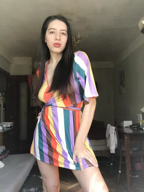 Let me tickle your nerves with this photo💋 | My link down below