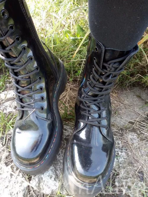let me train you. and become my bootlicker!