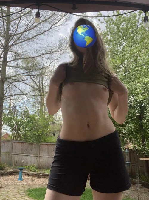 let’s be naughty outside ;)