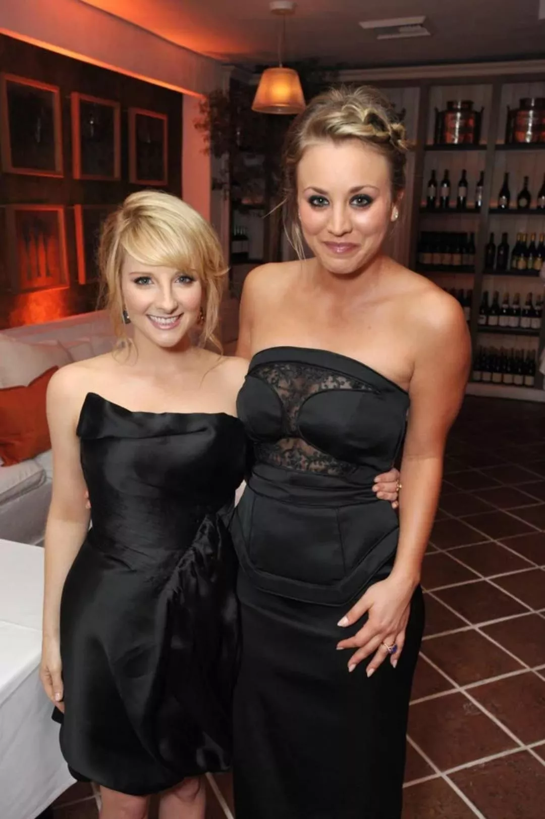 Let's have some morning fun with Melissa Rauch and Kaley Cuoco....