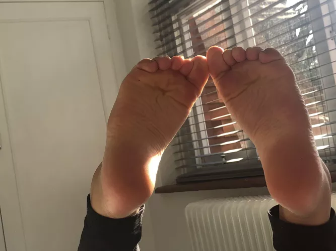 Lick between each wrinkle š
š