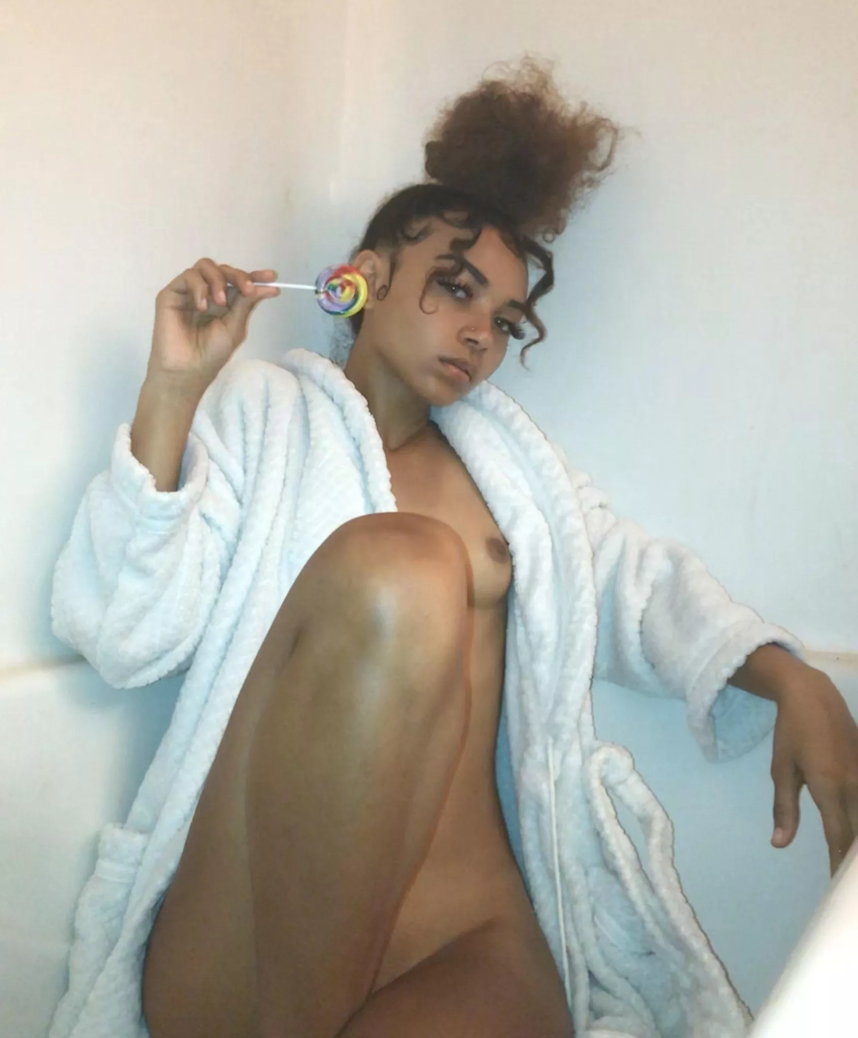 Lick me like a lollipop 😇