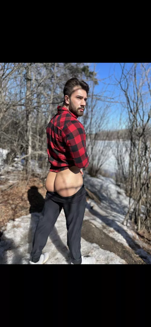 Like what you see ? My onlyfans is even better 🤪 check out my Twitter as well @skylerflexes