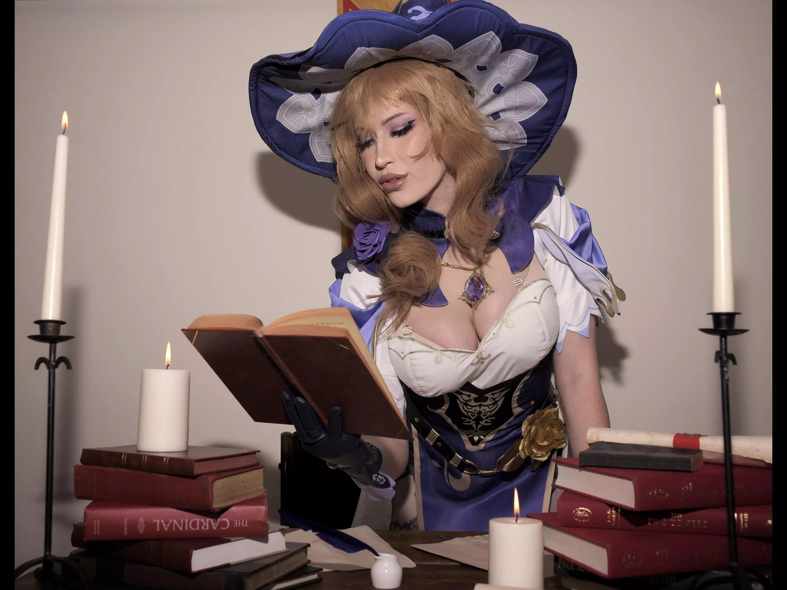 Lisa from Genshin Impact 💜