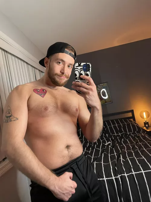 Looking for belly rubs š„²