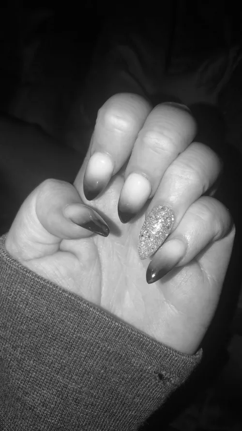 Looking for those men who want their balls busted by these bad boys 😈😈😈