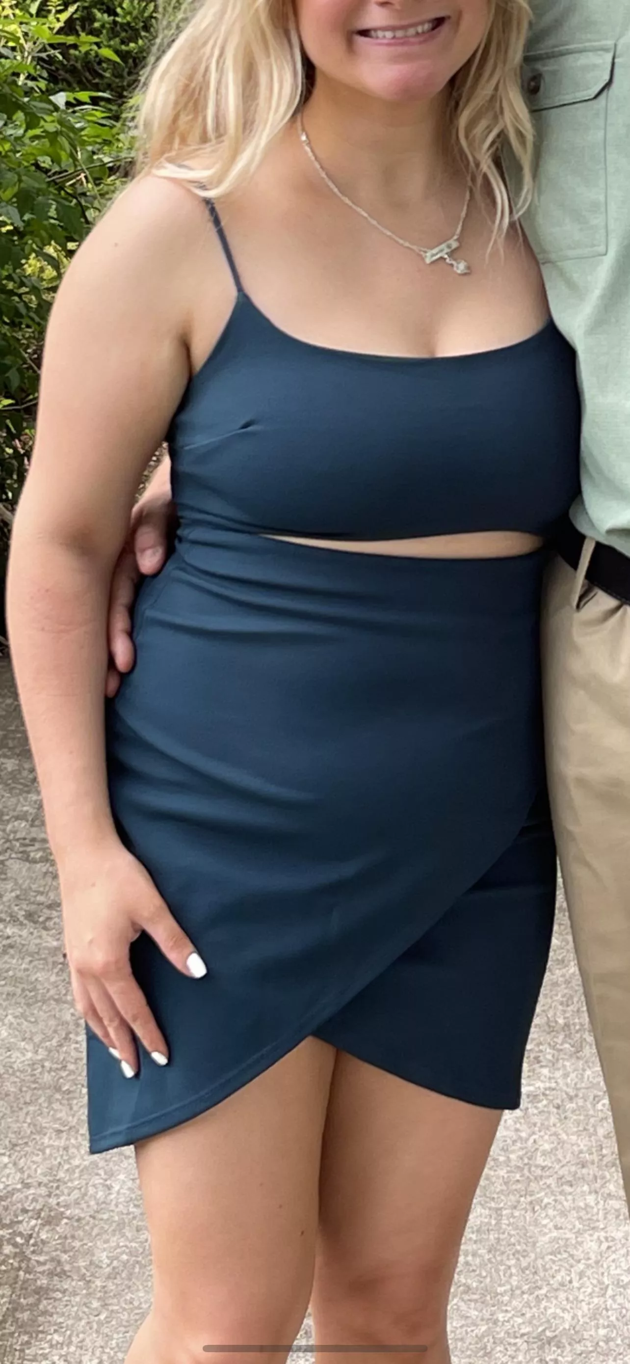 Looking to trade my 27yo wife. Long term preferred. Must be able to verify with 2 couples pics and live video. Face, blondes, and milfs are a plus