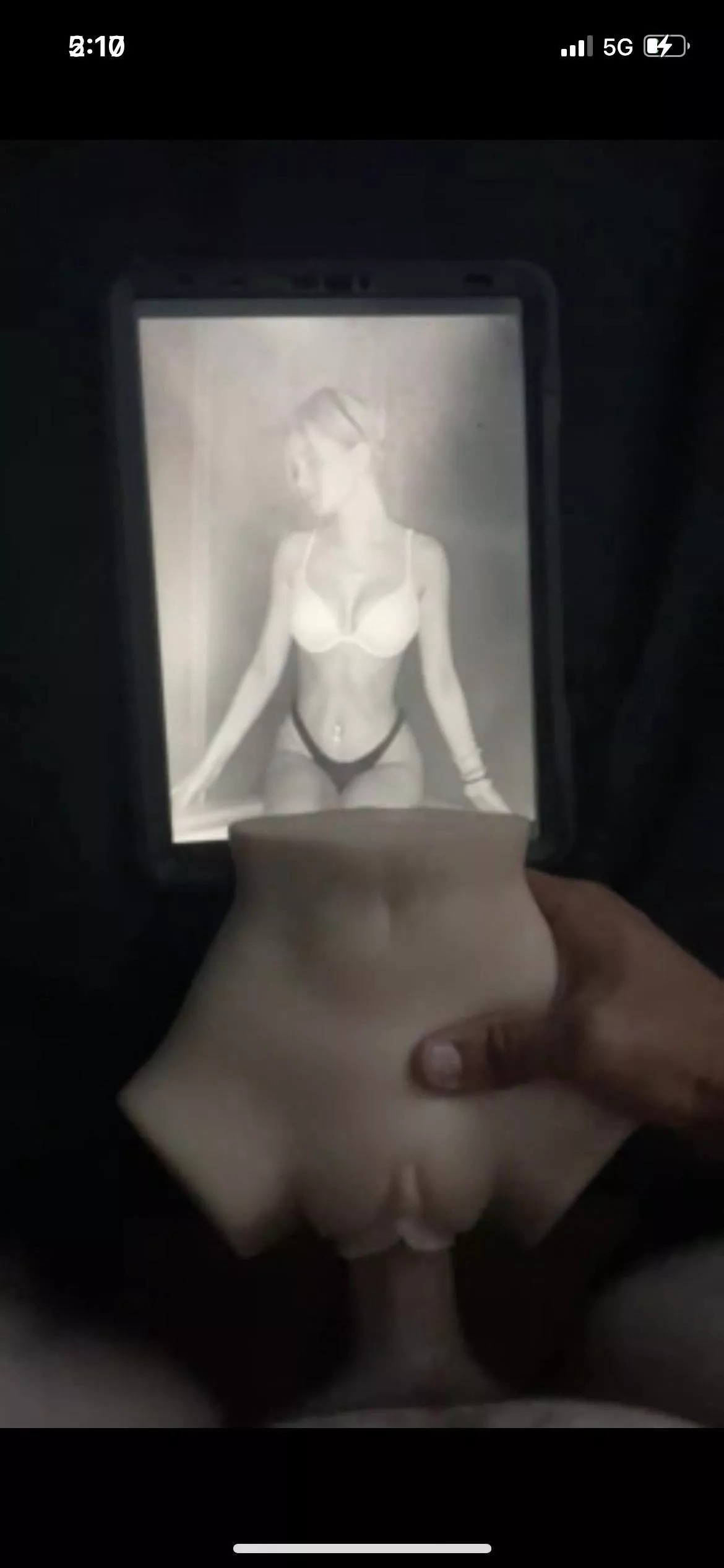 Lost chats on here and kik. Hmu for cum, cock, jerk, or fuck tributes to your favorite pics, videos, and TikTok’s. Kik: johndoeeodnhoj69