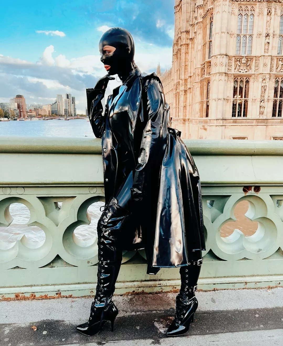 love a public latex strut