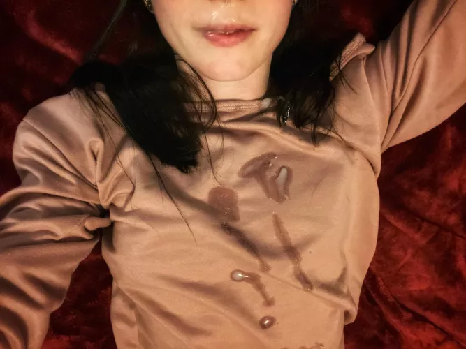 Love the way cum looks on this shirt 😏 (f) OC