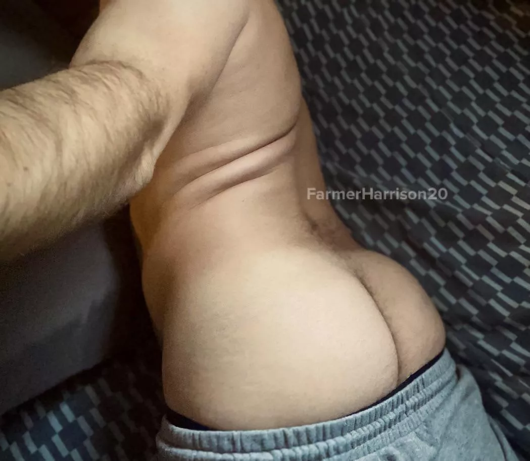 Love this shot - Wish it showed my 🍑 hair better