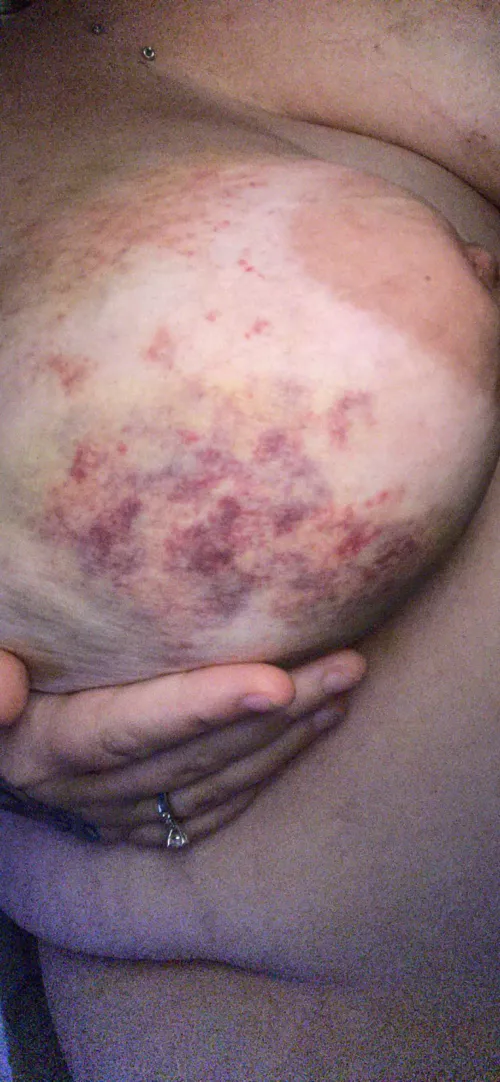 Love when Daddy does this. 🥵🥵