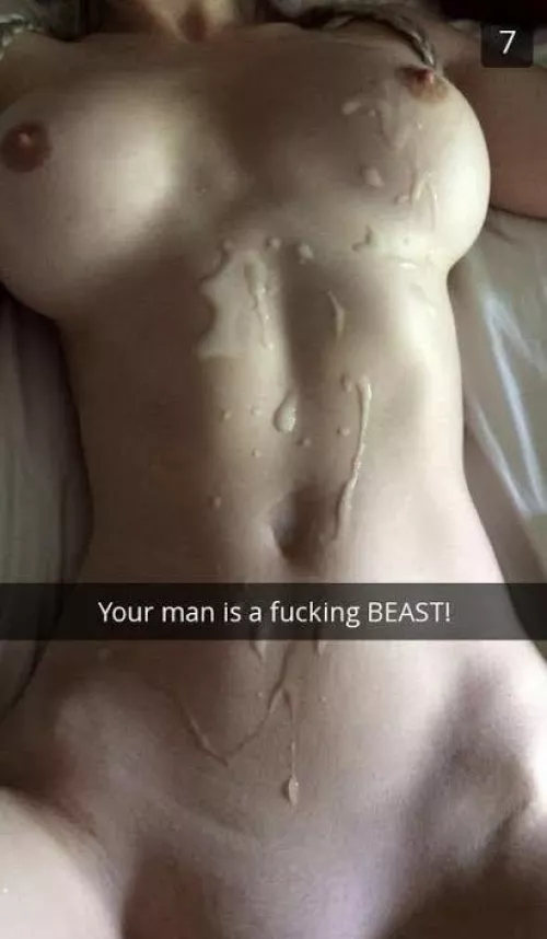 Lunchtime snaps from bestie. Why does this turn me on so much