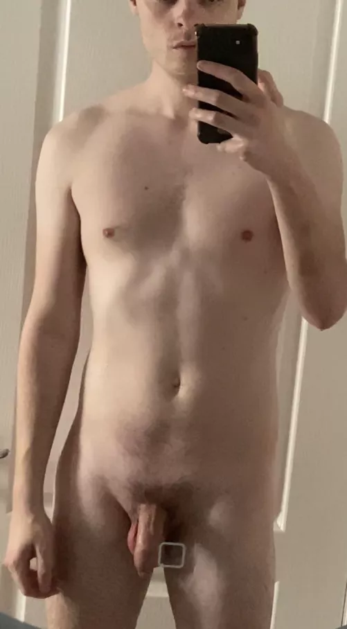M 20, 160lbs, 6’2”